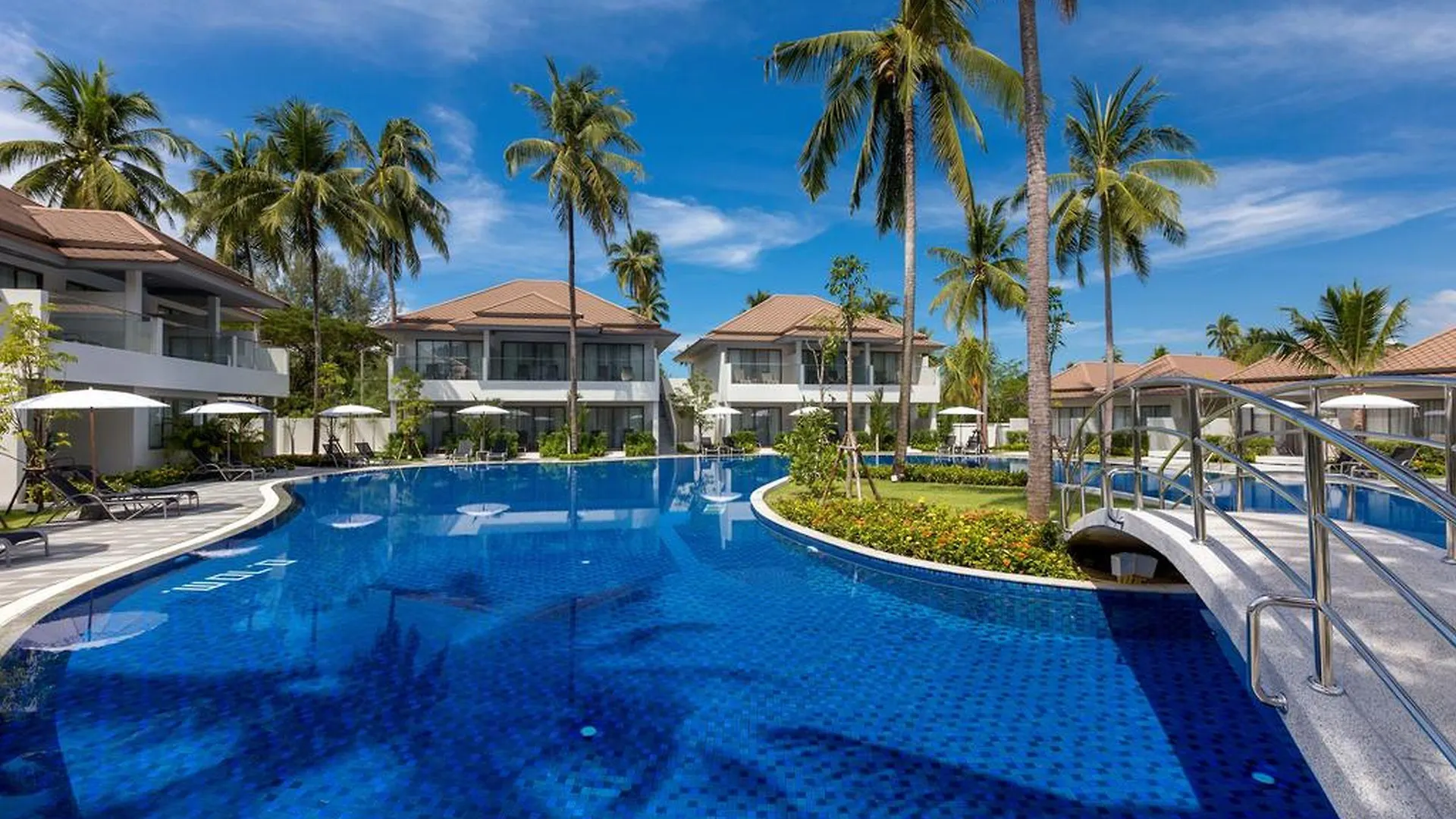 *****  X10 Khaolak Resort Khao Lak Thailand